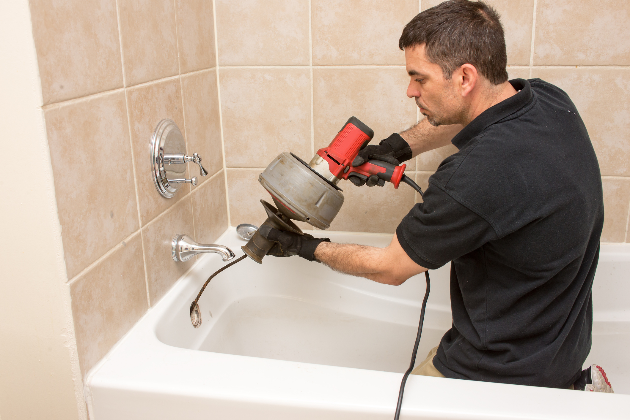 Fall Plumbing Tips for Older Homes in the Dallas–Fort Worth Area